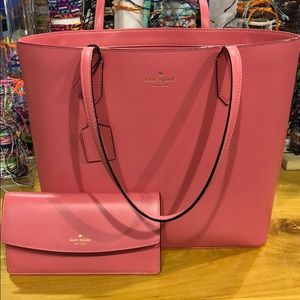 New Kate spade purse with matching wallet